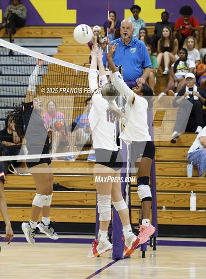 Thumbnail 1 in Hillsborough @ Lennard photogallery.