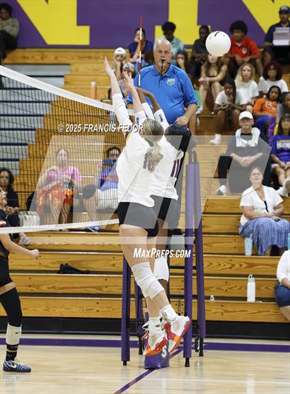 Thumbnail 3 in Hillsborough @ Lennard photogallery.