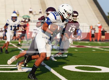Thumbnail 2 in King @ A&M Consolidated (B Teams) photogallery.