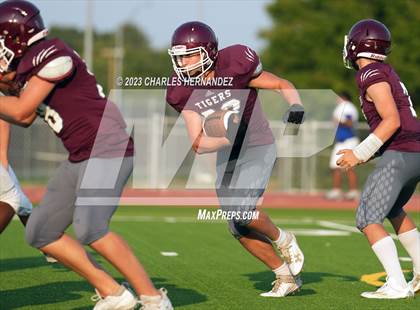 Thumbnail 1 in King @ A&M Consolidated (B Teams) photogallery.