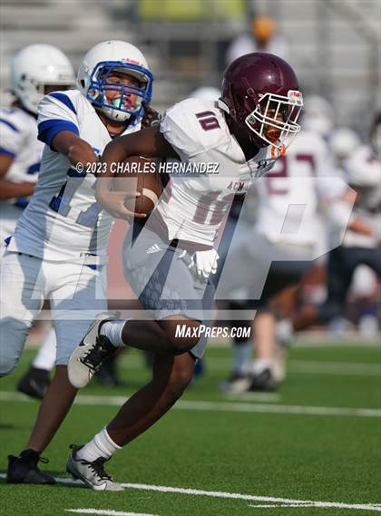 Thumbnail 3 in King @ A&M Consolidated (B Teams) photogallery.