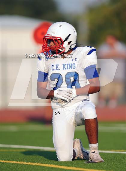 Thumbnail 1 in King @ A&M Consolidated (B Teams) photogallery.