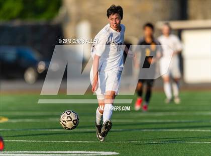 Thumbnail 2 in Dobyns-Bennett vs. Science Hill photogallery.