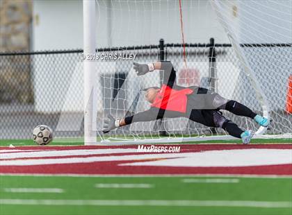 Thumbnail 3 in Dobyns-Bennett vs. Science Hill photogallery.