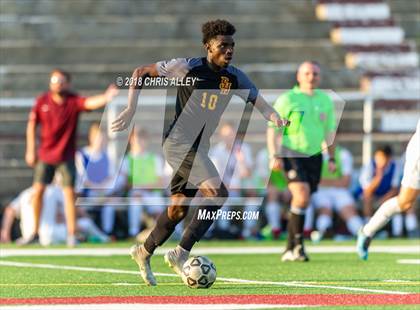 Thumbnail 3 in Dobyns-Bennett vs. Science Hill photogallery.