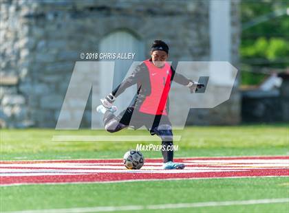 Thumbnail 3 in Dobyns-Bennett vs. Science Hill photogallery.