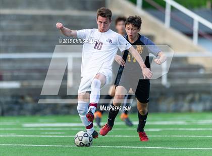 Thumbnail 2 in Dobyns-Bennett vs. Science Hill photogallery.