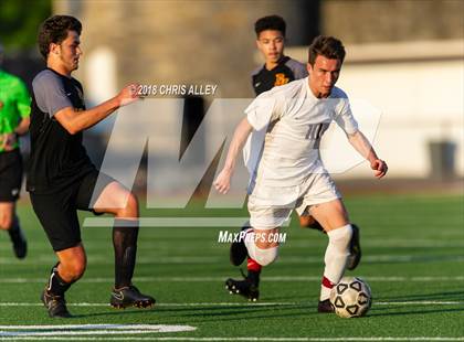 Thumbnail 3 in Dobyns-Bennett vs. Science Hill photogallery.