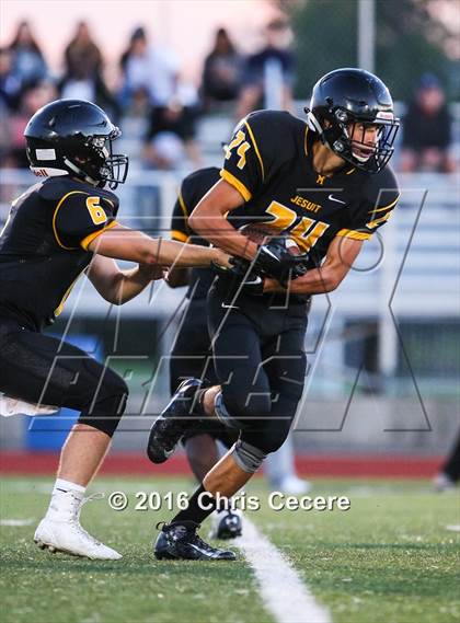 Thumbnail 2 in Rush-Henrietta @ McQuaid Jesuit photogallery.