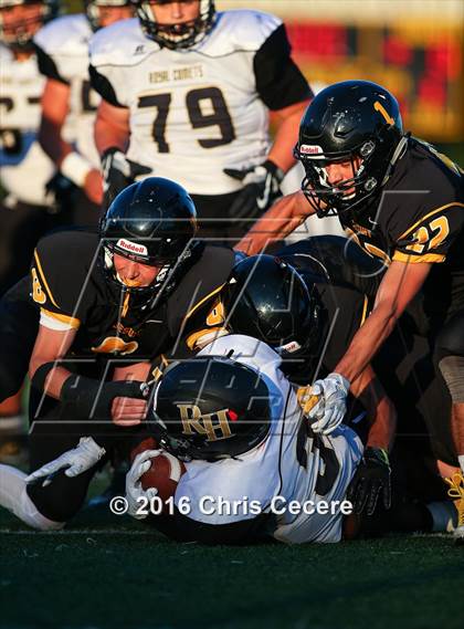 Thumbnail 1 in Rush-Henrietta @ McQuaid Jesuit photogallery.