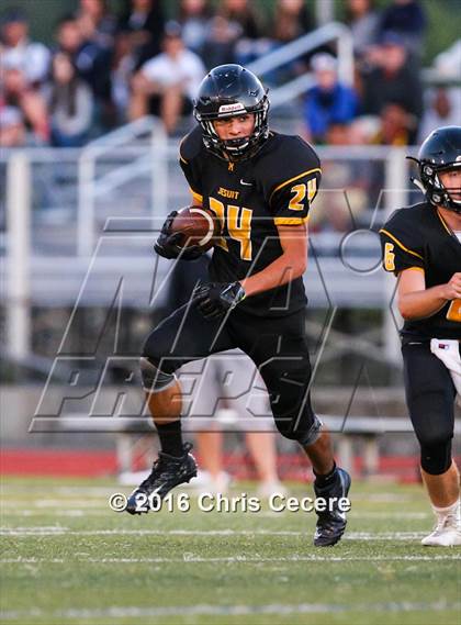 Thumbnail 3 in Rush-Henrietta @ McQuaid Jesuit photogallery.