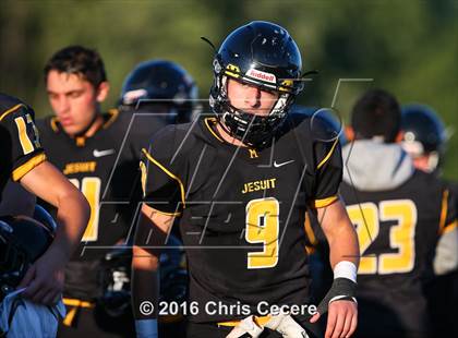 Thumbnail 2 in Rush-Henrietta @ McQuaid Jesuit photogallery.