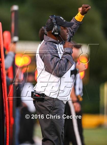 Thumbnail 2 in Rush-Henrietta @ McQuaid Jesuit photogallery.
