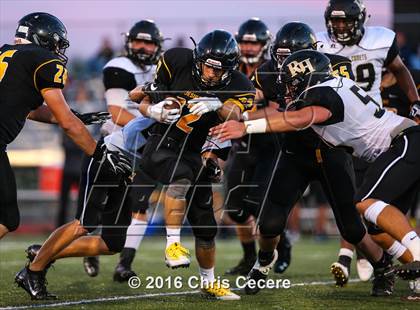 Thumbnail 3 in Rush-Henrietta @ McQuaid Jesuit photogallery.