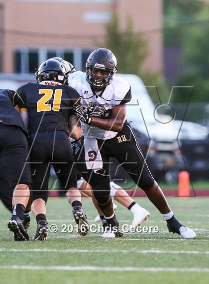 Thumbnail 1 in Rush-Henrietta @ McQuaid Jesuit photogallery.
