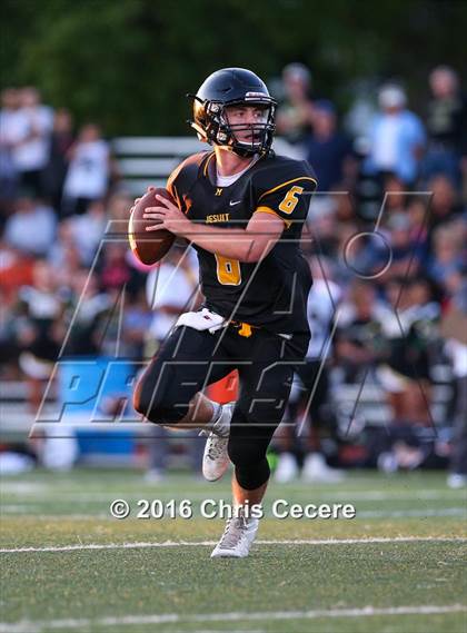 Thumbnail 2 in Rush-Henrietta @ McQuaid Jesuit photogallery.