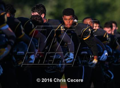 Thumbnail 2 in Rush-Henrietta @ McQuaid Jesuit photogallery.