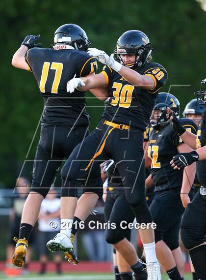 Thumbnail 1 in Rush-Henrietta @ McQuaid Jesuit photogallery.