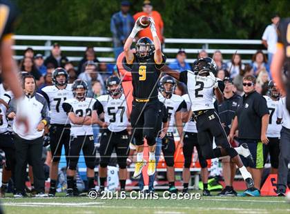 Thumbnail 2 in Rush-Henrietta @ McQuaid Jesuit photogallery.