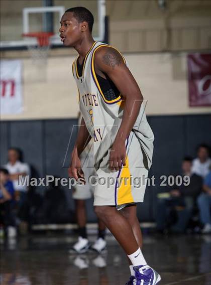 Thumbnail 1 in Montverde Academy vs. Westchester (City of Palms Classic) photogallery.
