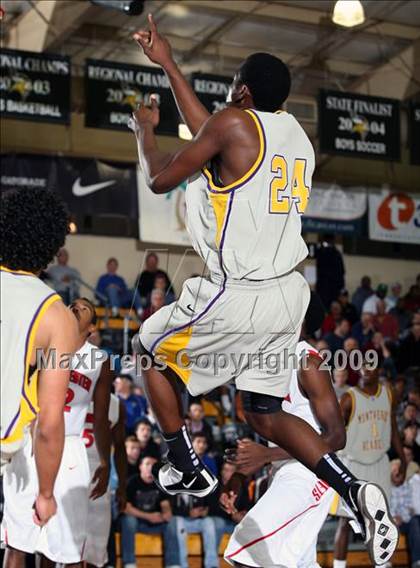 Thumbnail 3 in Montverde Academy vs. Westchester (City of Palms Classic) photogallery.