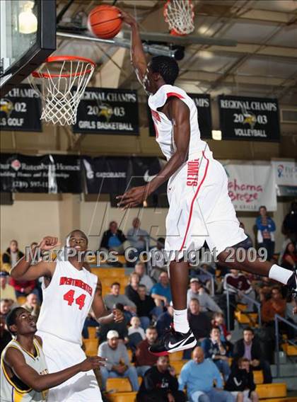 Thumbnail 2 in Montverde Academy vs. Westchester (City of Palms Classic) photogallery.
