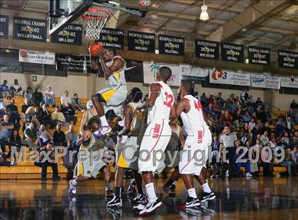 Thumbnail 2 in Montverde Academy vs. Westchester (City of Palms Classic) photogallery.