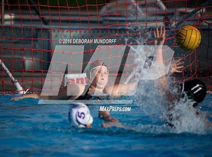 Thumbnail 2 in South Eugene vs. Sheldon photogallery.