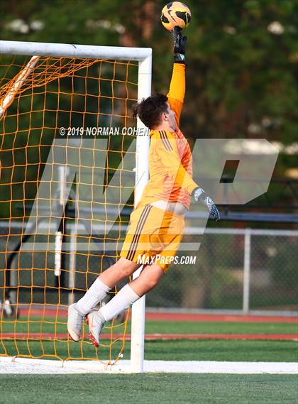 Thumbnail 3 in Fremd @ Buffalo Grove photogallery.