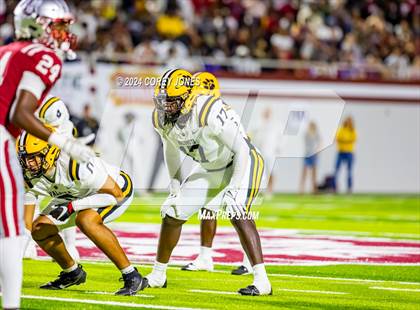 Thumbnail 1 in Valdosta vs Lowndes (Winnersville Classic) photogallery.