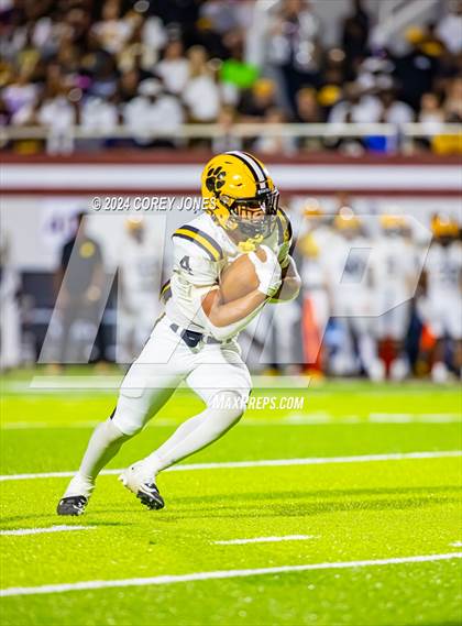 Thumbnail 3 in Valdosta vs Lowndes (Winnersville Classic) photogallery.