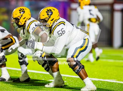 Thumbnail 1 in Valdosta vs Lowndes (Winnersville Classic) photogallery.