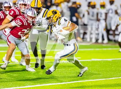 Thumbnail 1 in Valdosta vs Lowndes (Winnersville Classic) photogallery.