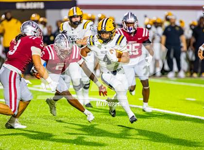 Thumbnail 2 in Valdosta vs Lowndes (Winnersville Classic) photogallery.