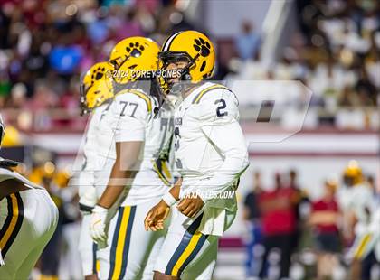 Thumbnail 2 in Valdosta vs Lowndes (Winnersville Classic) photogallery.
