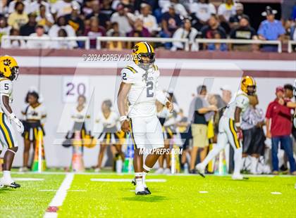Thumbnail 1 in Valdosta vs Lowndes (Winnersville Classic) photogallery.