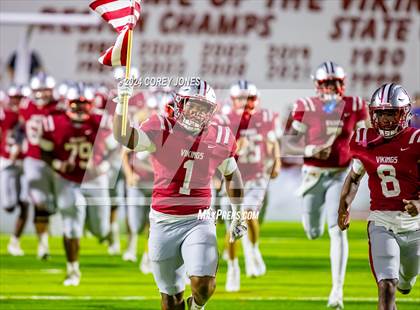 Thumbnail 1 in Valdosta vs Lowndes (Winnersville Classic) photogallery.