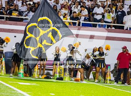 Thumbnail 2 in Valdosta vs Lowndes (Winnersville Classic) photogallery.