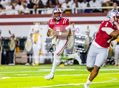 Thumbnail 3 in Valdosta vs Lowndes (Winnersville Classic) photogallery.