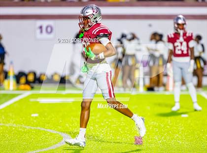 Thumbnail 1 in Valdosta vs Lowndes (Winnersville Classic) photogallery.