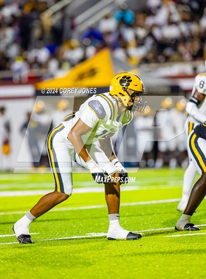 Thumbnail 3 in Valdosta vs Lowndes (Winnersville Classic) photogallery.