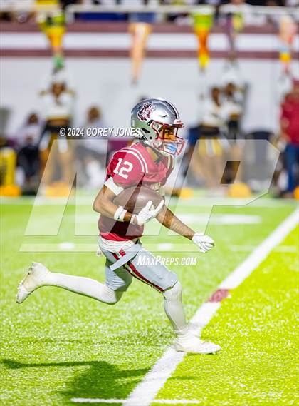Thumbnail 2 in Valdosta vs Lowndes (Winnersville Classic) photogallery.
