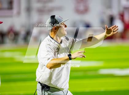 Thumbnail 2 in Valdosta vs Lowndes (Winnersville Classic) photogallery.