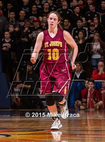 Thumbnail 2 in Cromwell vs. St. Joseph (CIAC Class M Final) photogallery.