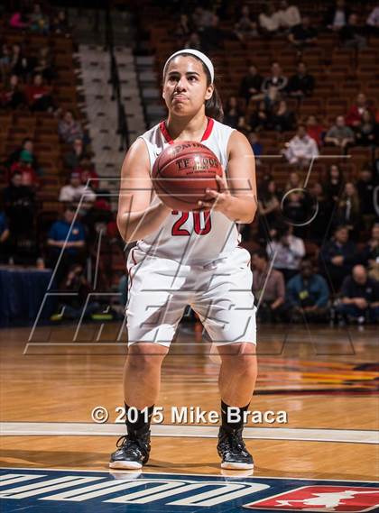 Thumbnail 2 in Cromwell vs. St. Joseph (CIAC Class M Final) photogallery.