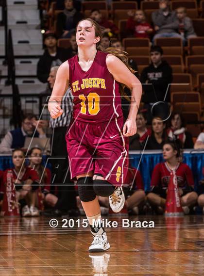 Thumbnail 3 in Cromwell vs. St. Joseph (CIAC Class M Final) photogallery.