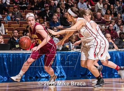 Thumbnail 3 in Cromwell vs. St. Joseph (CIAC Class M Final) photogallery.