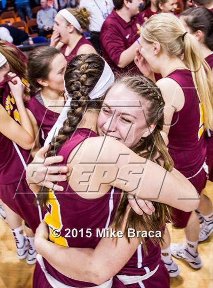 Thumbnail 3 in Cromwell vs. St. Joseph (CIAC Class M Final) photogallery.