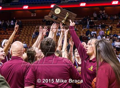 Thumbnail 2 in Cromwell vs. St. Joseph (CIAC Class M Final) photogallery.