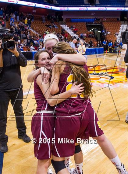 Thumbnail 1 in Cromwell vs. St. Joseph (CIAC Class M Final) photogallery.